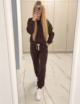 Czekoladowy dres